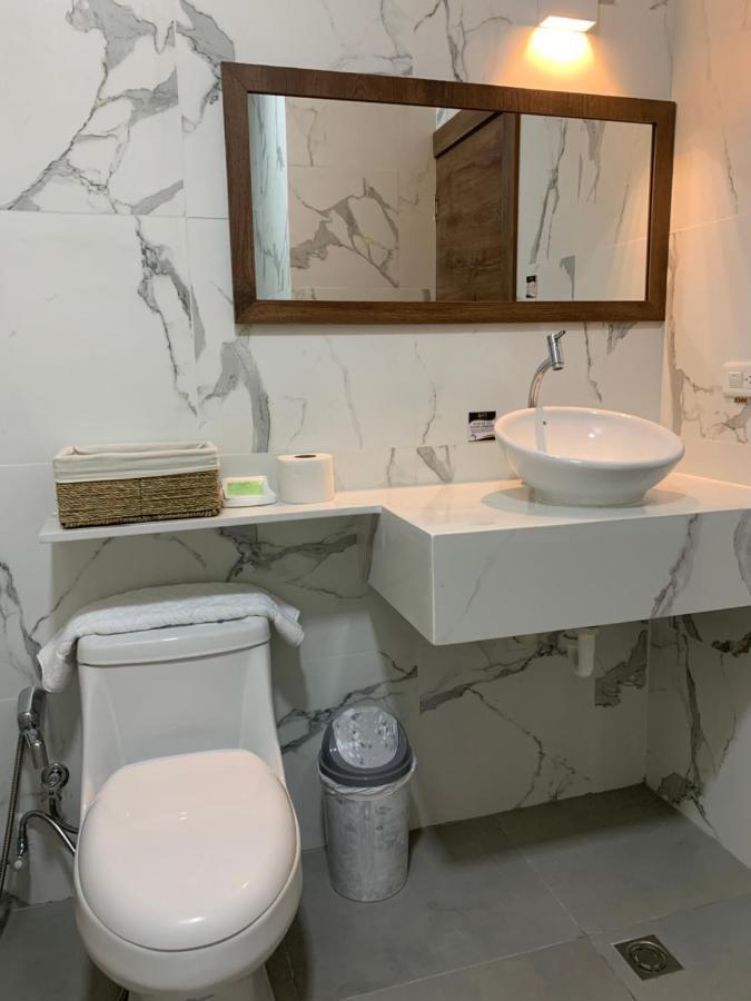 Hotel La Mar Плаяс Екстериор снимка