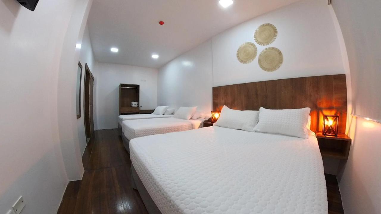 Hotel La Mar Плаяс Екстериор снимка