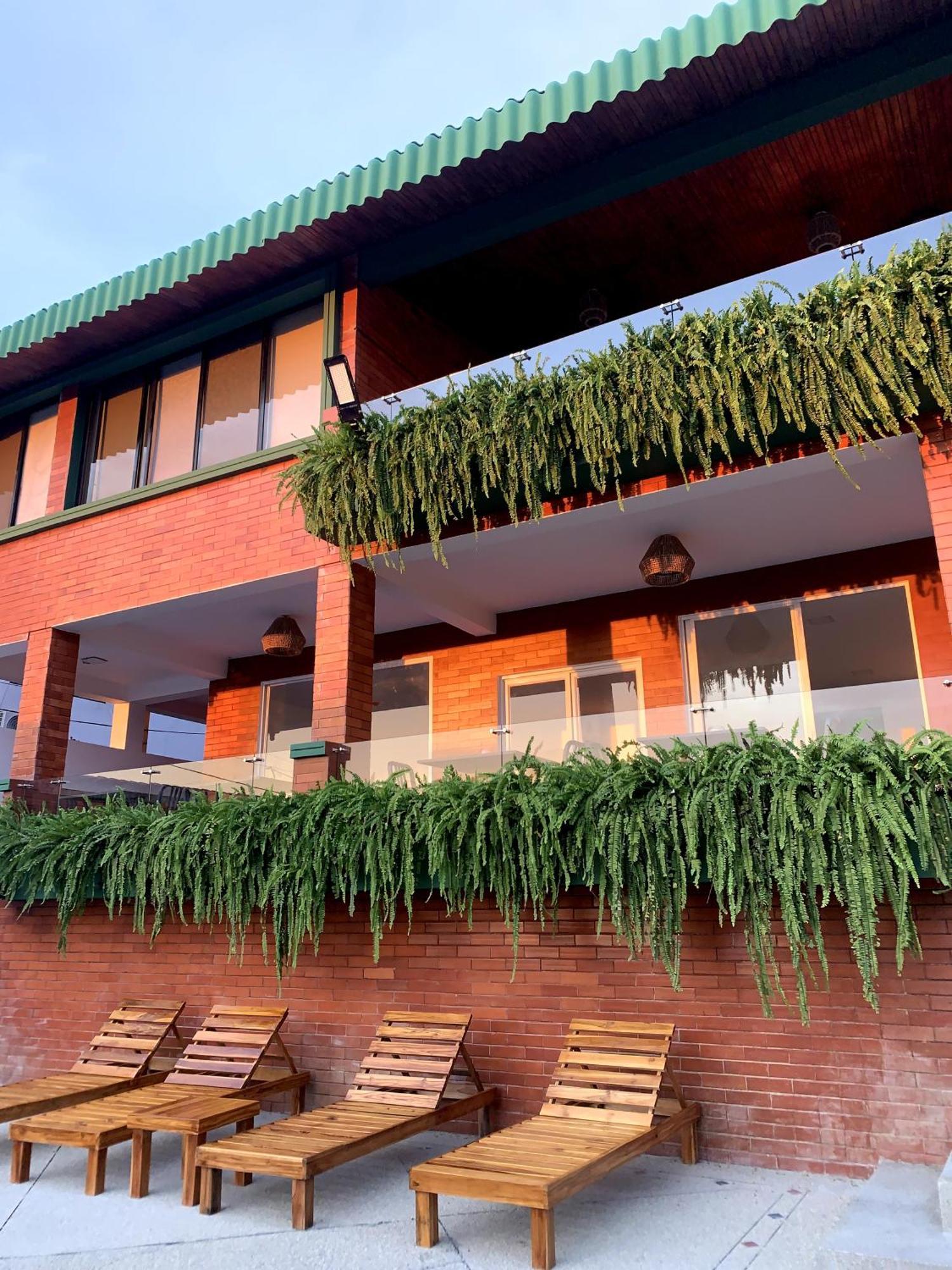 Hotel La Mar Плаяс Екстериор снимка